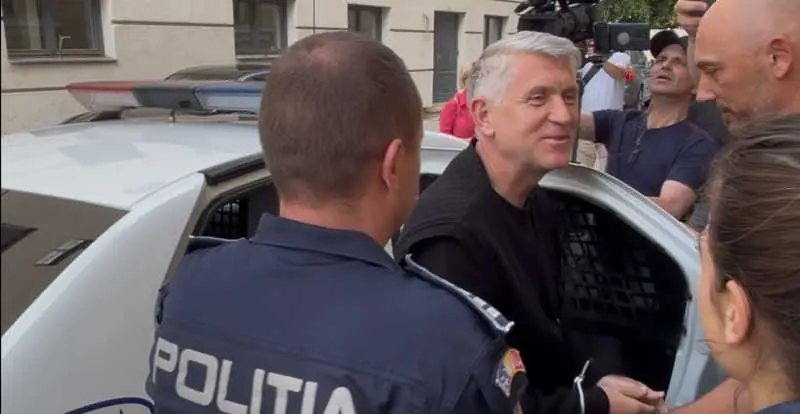 Singer Cristian Pomohaci arrested in custody for 30 days at Târgu Mureș
