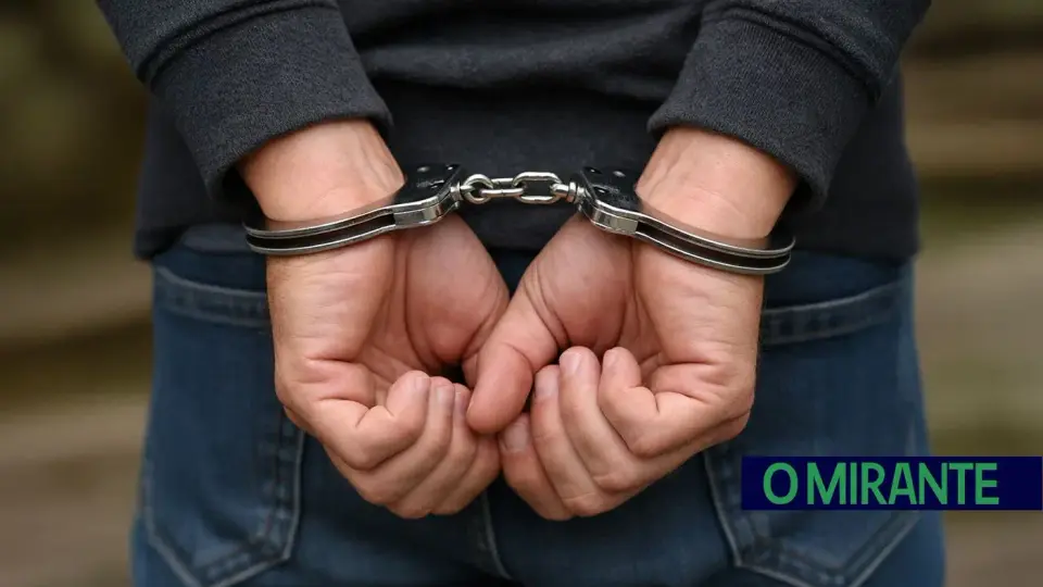 Dois homens em prisão preventiva por tráfico de droga em Vila Franca de Xira