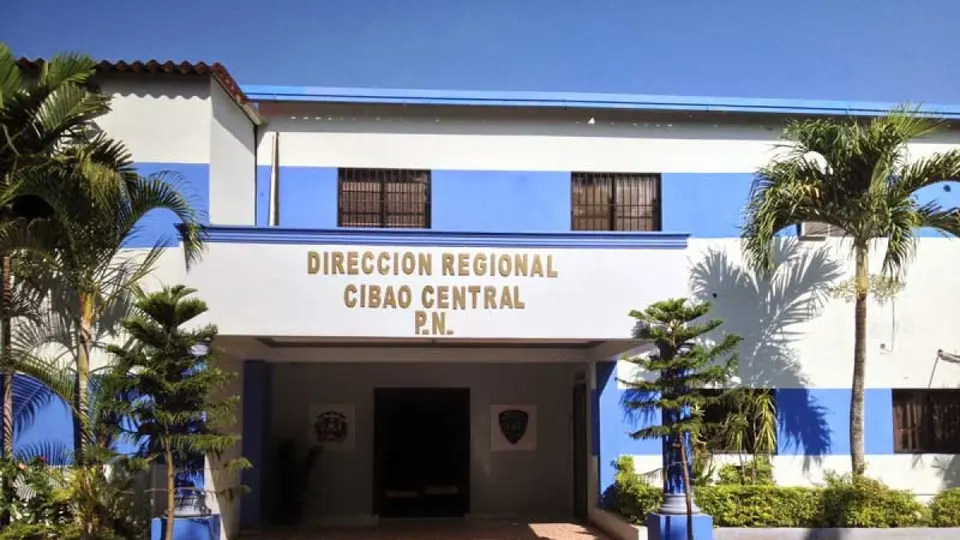 Policía busca a dos fugitivos por homicidios en Santiago, República Dominicana