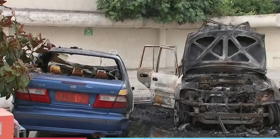 Arson attack on three Attica Region vehicles in Marousi