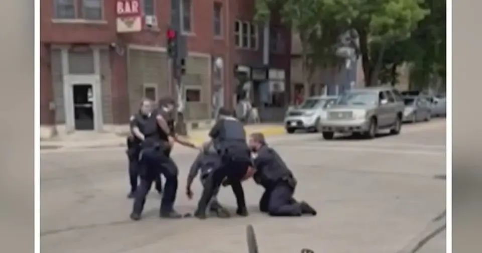 Madison Police Shoot and Kill Knife-Wielding Man