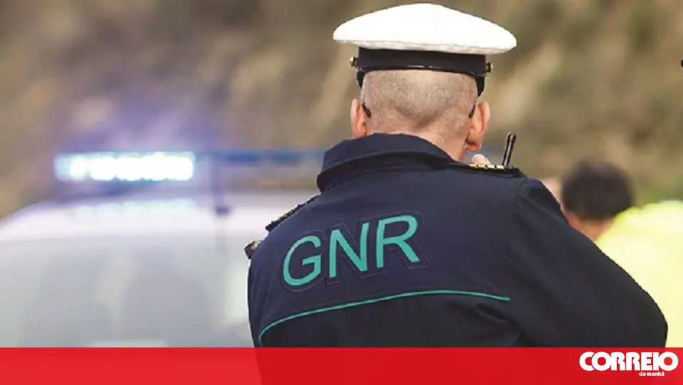 GNR in Pombal seizes 20,000 doses of cocaine and hashish and detains four suspects