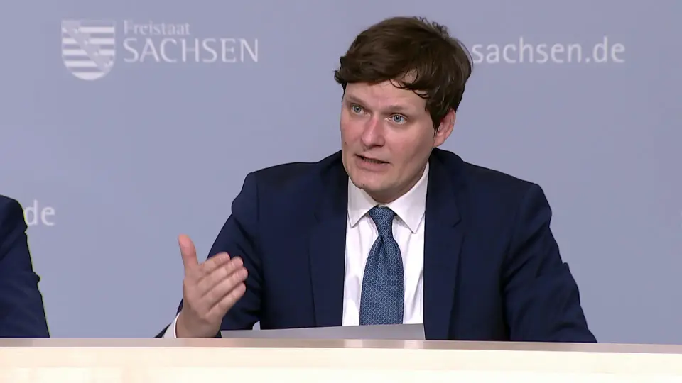 Sachsens Kultusminister Clemens vor Gericht: 81 km/h in Tempo-30-Zone