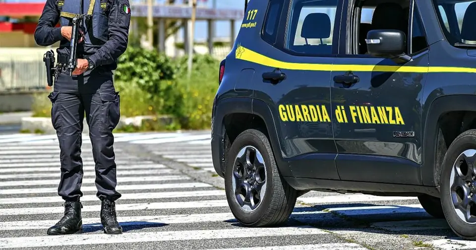 Creator OnlyFans di Rovigo denunciata: 270mila euro evasi e Naspi percepita illecitamente