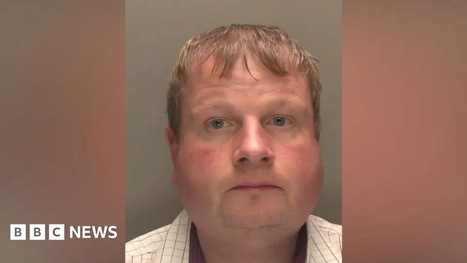 Lincoln man jailed 10 years for child rape facilitation and indecent images