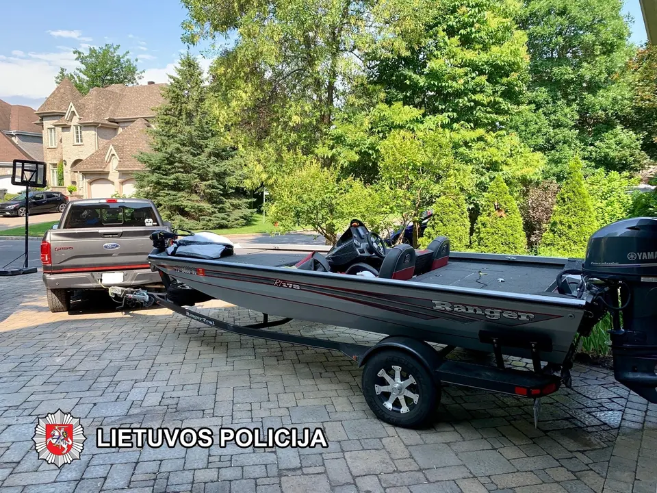 Boat with expensive equipment stolen in Trakai district; police seek witnesses