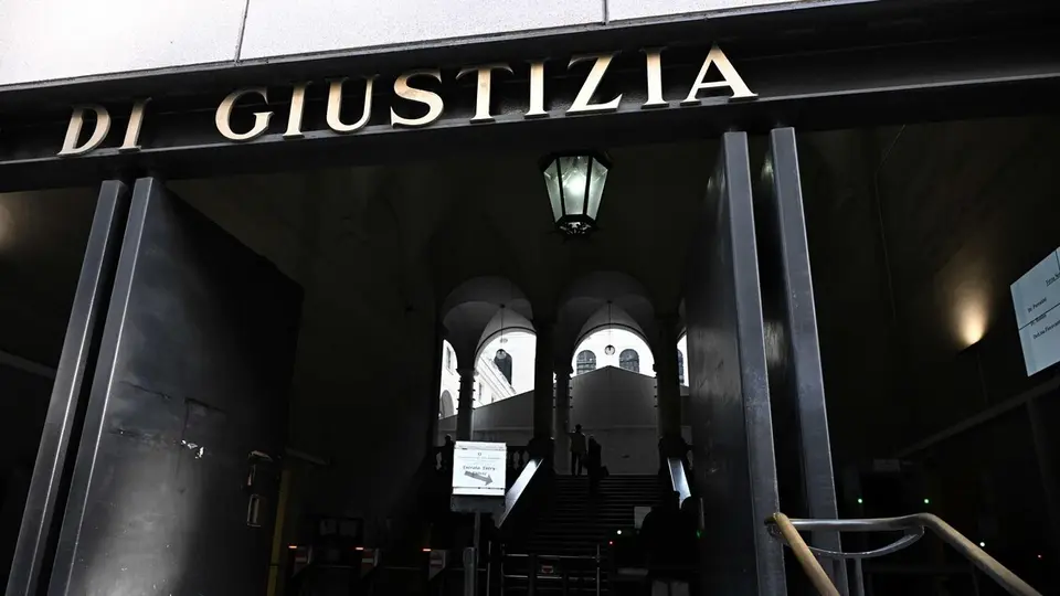 Corruzione elettorale aggravata: il tribunale di Genova manda a processo dodici persone