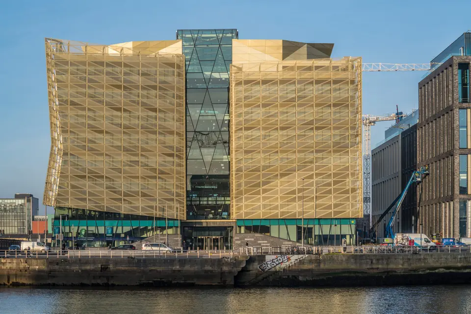 Scammers sell false hope to earlier fraud victims, warns Irish regulator