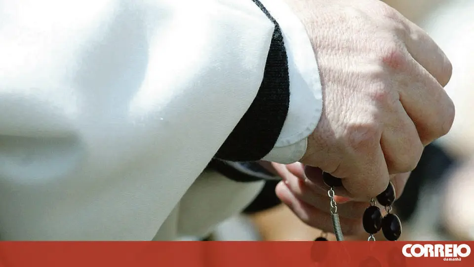 Vatican archives sexual abuse cases in Portugal without explanation to accusers