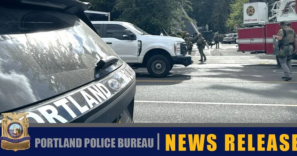 Armed suspect arrested after 12-hour standoff on apartment rooftop in Portland's Hazelwood