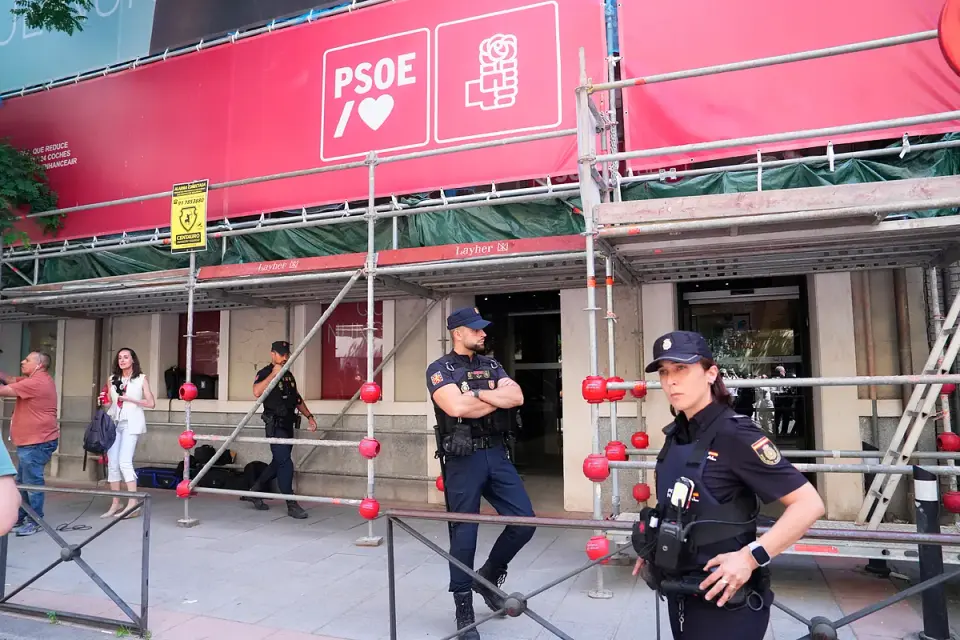 Dos empleadas del PSOE señalan a Cerdán por los viajes de la 'fontanera'