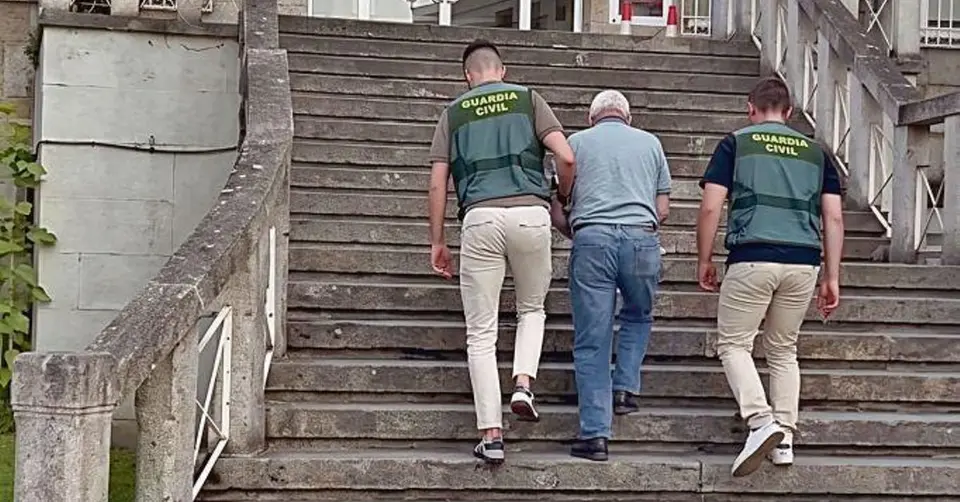 Detenido un vecino de 63 años como presunto autor del incendio de Vilar de Cervos que arrasó 1.800 hectáreas