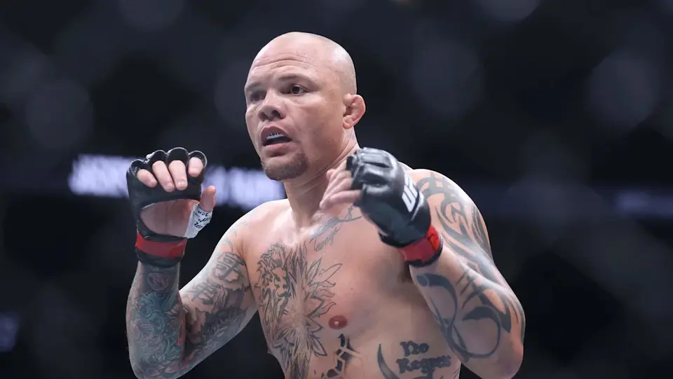 MMA Fighter Anthony Smith Arrested in Nebraska on Three Felony Charges