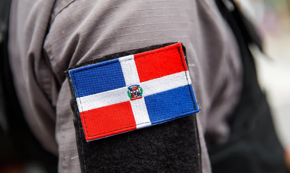 Authorities hunt two men in connection with killing of Puerto Rican at car wash