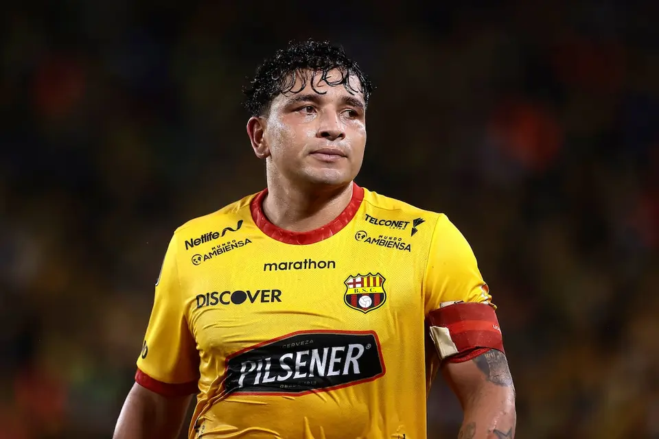 Cinco futbolistas asesinados en Ecuador en 2025: mafias y apuestas amenazan el deporte