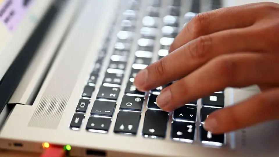 Phishing wave following hotel bookings: Credit card data targeted