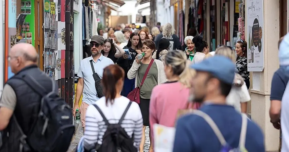 Two arrested in Córdoba with stolen goods in boot after bar raid in Judería