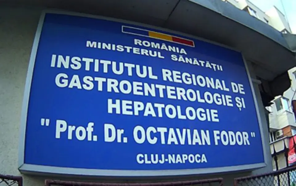 Chirurg din Cluj arestat 30 de zile pentru mită luată de la pacienți înainte de operații
