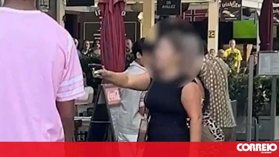 Mulher de 36 anos detida por ameaçar com arma funcionários de restaurante no Parque das Nações