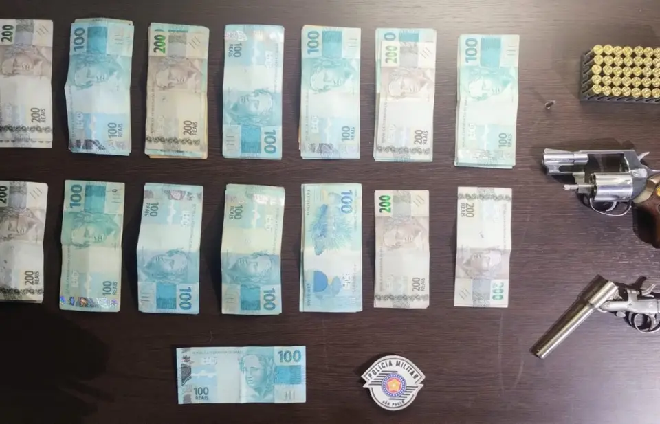 Man arrested in Piracicaba for assaulting partner; firearms and R$ 14,000 seized