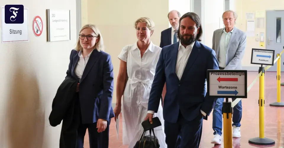 Kronzeugin im Block-Prozess: Zeugin widerspricht Unternehmerin in zentralen Punkten