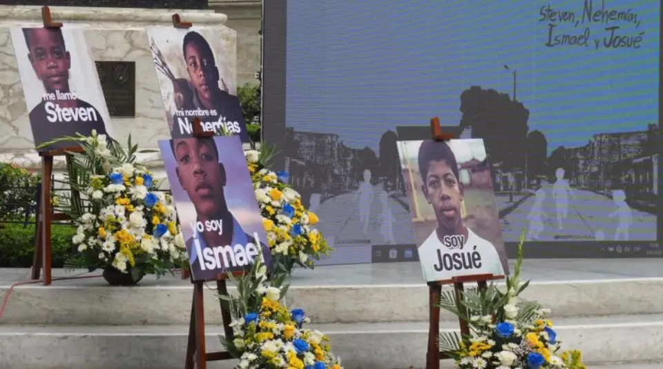 Ecuador's Armed Forces apologise over deaths of four teenagers in Guayaquil