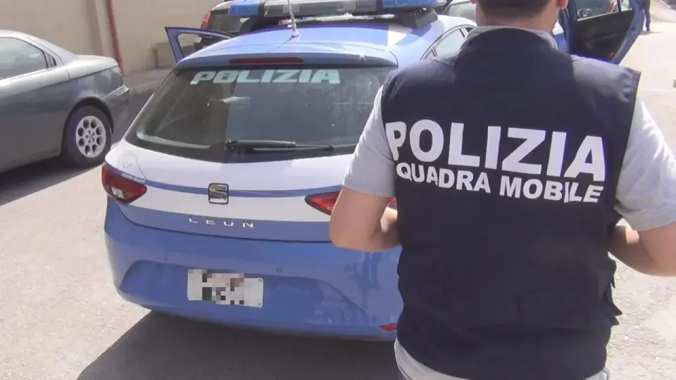 Cagliari, sequestrati 7 kg di droga nel cuore della movida: tre arresti a Stampace