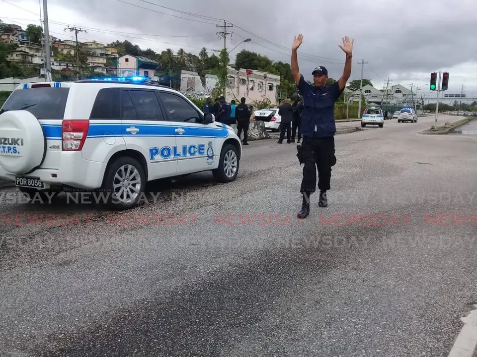 Shooting on Queen Street, Port of Spain: one dead, two wounded, three held