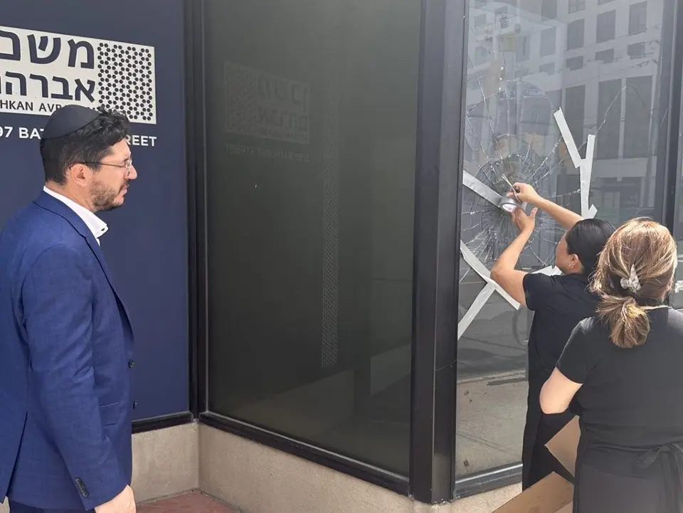 Toronto synagogue vandalised night before Walk for Israel, hate crime probe launched