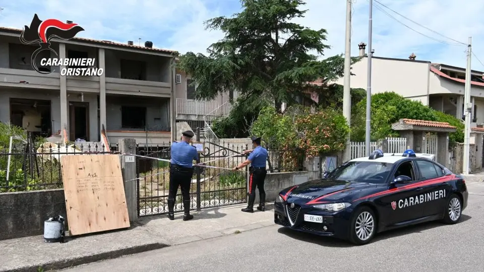 Terralba, fa esplodere la propria abitazione: 39enne arrestato per strage