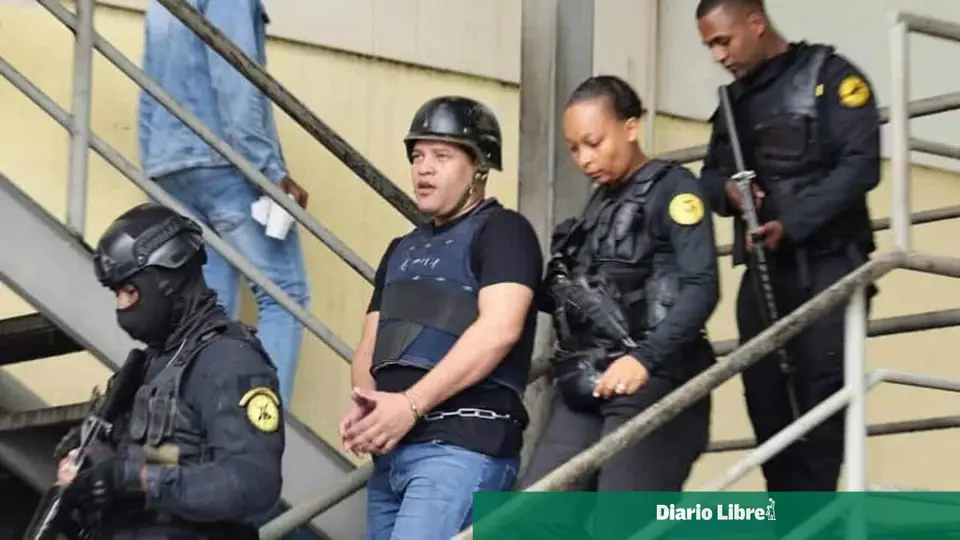 Policía busca a "Mantequilla" por tentativa de homicidio y estafa en Monte Plata