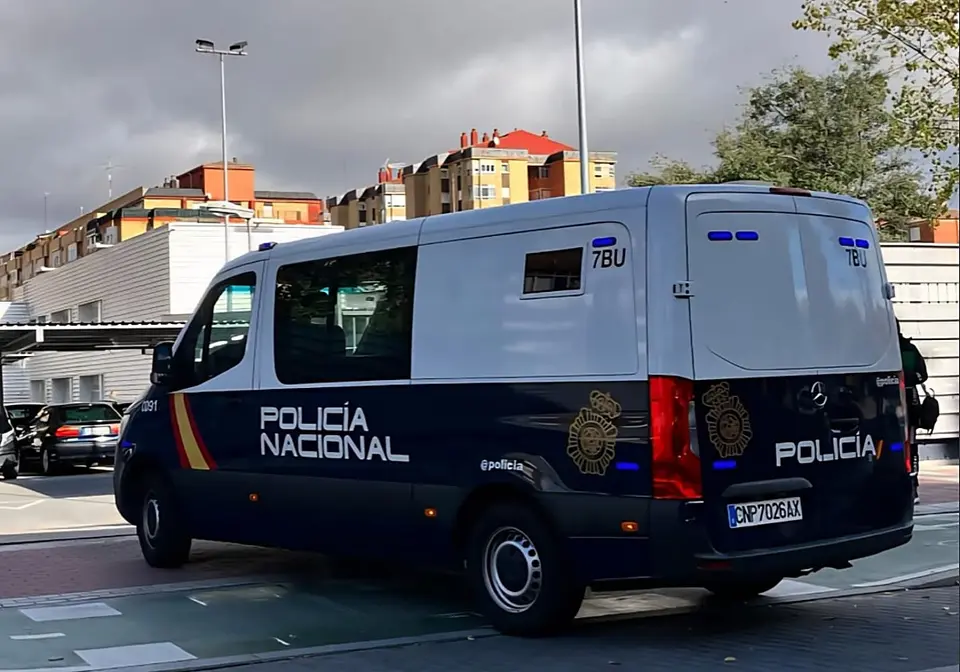 Thief caught in Valladolid who snatched phone at knifepoint