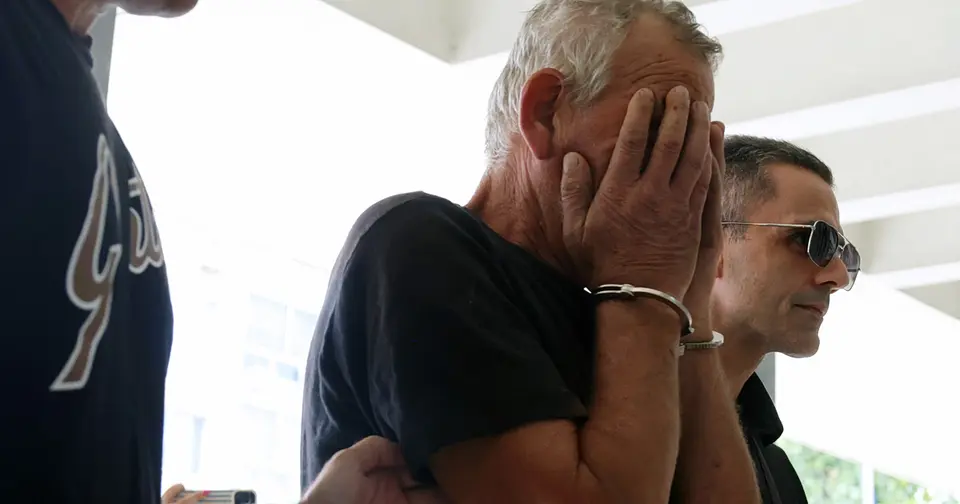 Sindos: 59-year-old arsonist referred to trial for six fires