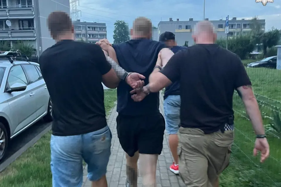 Poszukiwany listem gończym za przemyt narkotyków zatrzymany w Woli na Śląsku