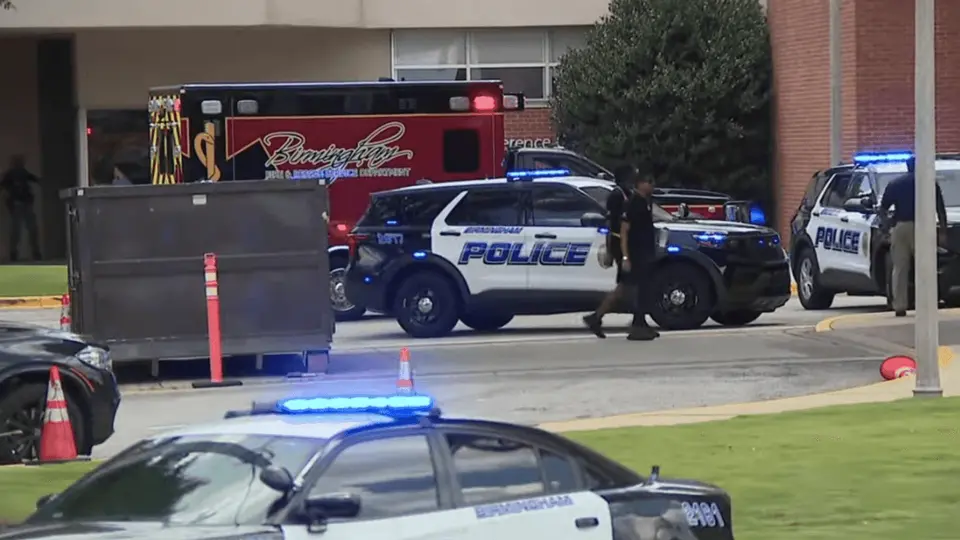 Police fatally shoot suspect outside UAB St. Vincent's Hospital in Birmingham
