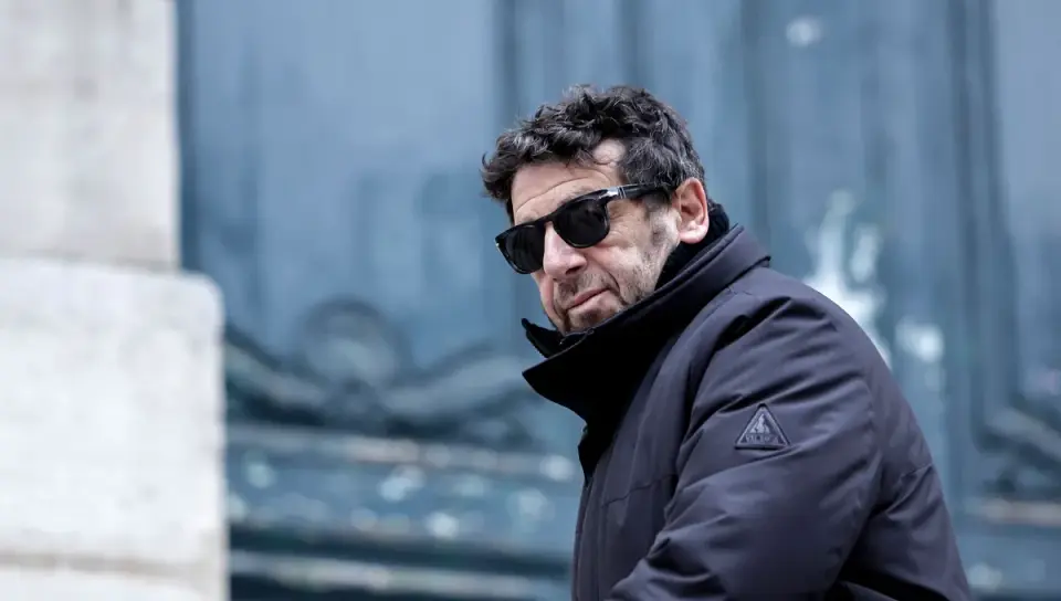 Mayors demand cancellation of Patrick Bruel tour after new rape attempt complaint