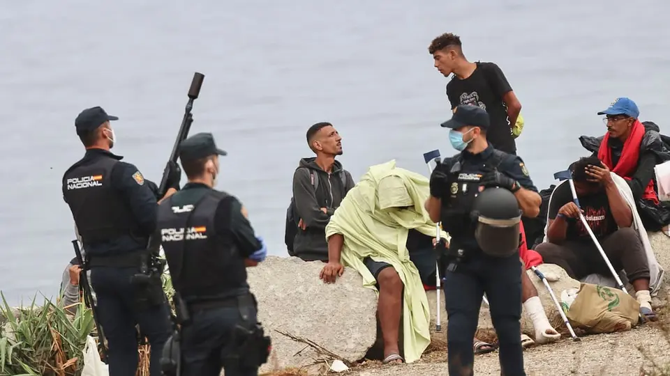 Mafias charge €9,000 to transport migrants from Ceuta to the mainland
