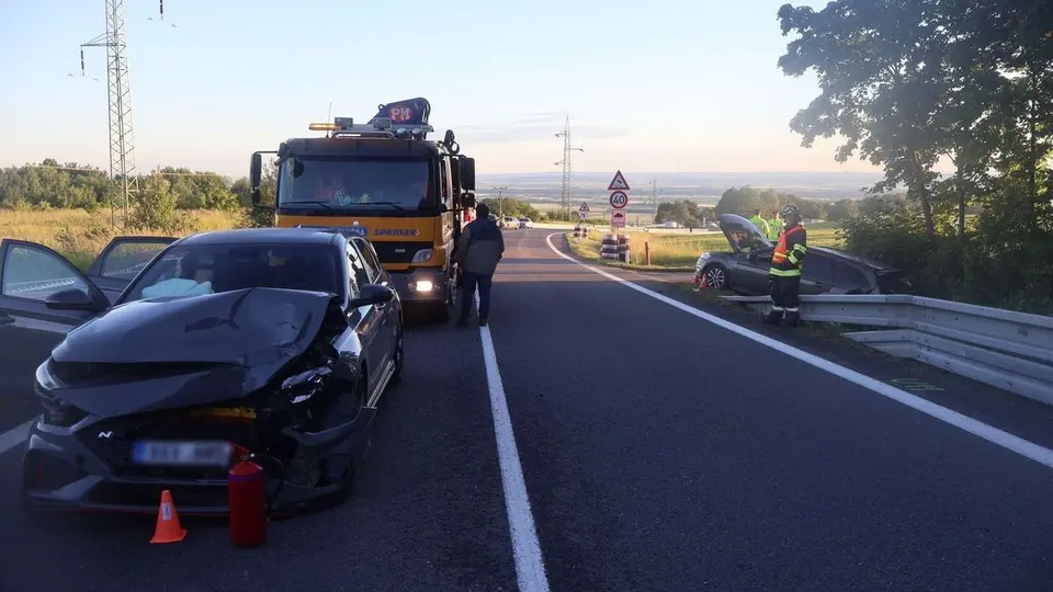 Driver recklessly overtook and injured three women