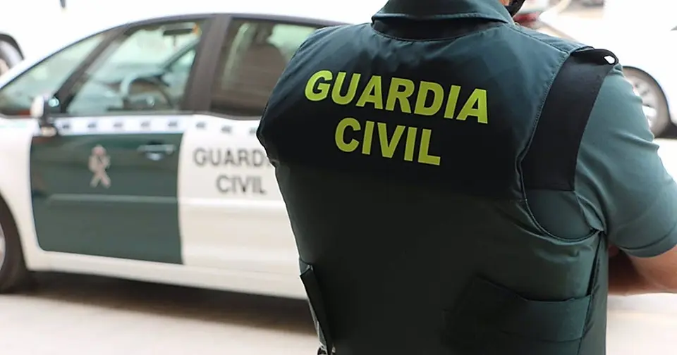 Shooting in Barbate: one injured and suspected shooter arrested with loaded firearm