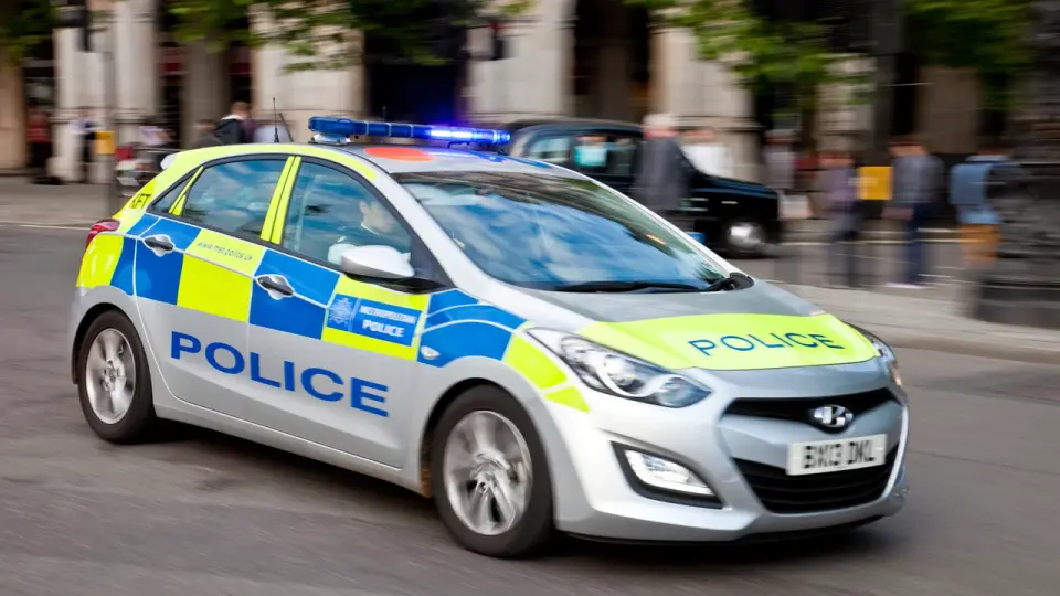 Siete muertos, dos policías, en choque durante persecución en Middlesbrough