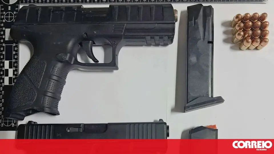 Detido na Amadora com duas pistolas após disparar bêbado no Bairro do Zambujal