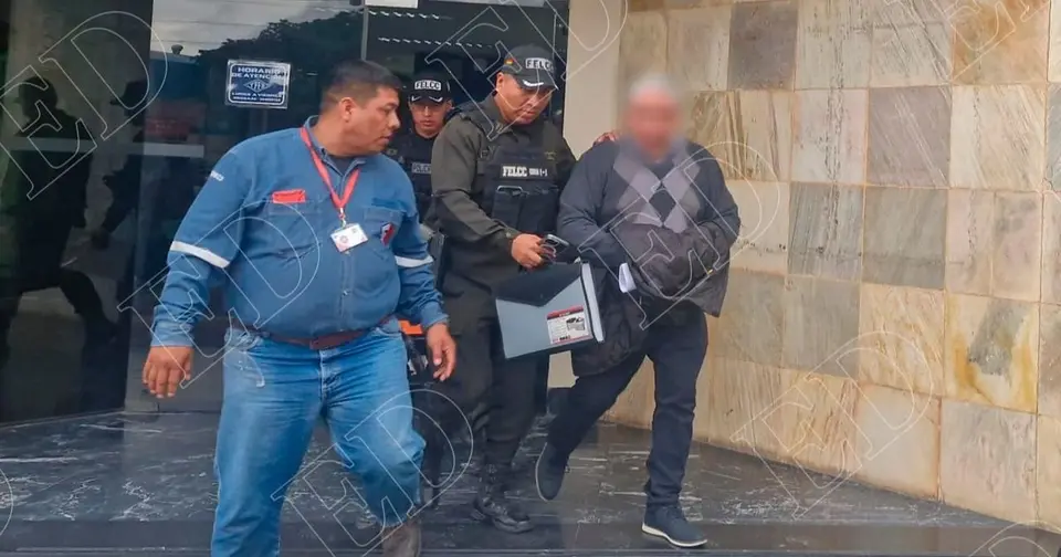 Two senior YPFB executives arrested in adulterated fuel case