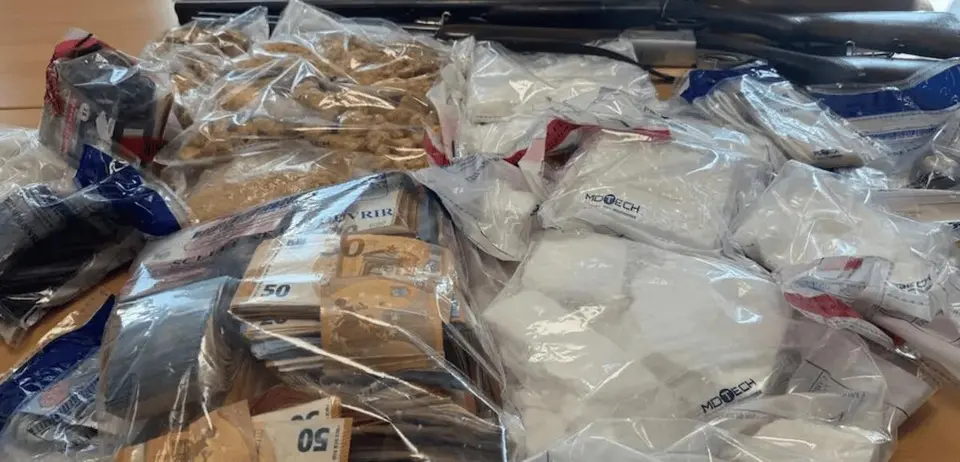 Réseau de drogue démantelé à Libourne : 9 interpellations, dont deux mineurs