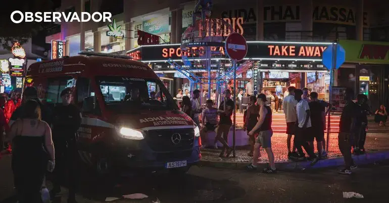 Drunk driver hits 16 people in Albufeira and attempts to flee from GNR