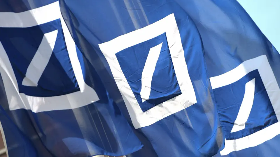 Ex-Teamleiter der Deutschen Bank gesteht Veruntreuung von Kundengeldern in Frankfurt