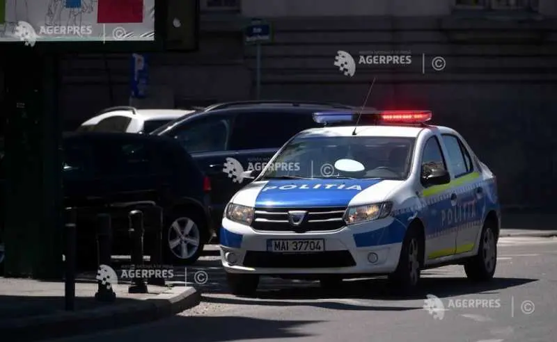 Seven arrested following raids on network transporting hundreds of kilograms of drugs from Spain