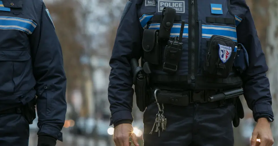 Trafic de capteurs de glycémie démantelé dans la Drôme et l'Isère : deux hommes arrêtés