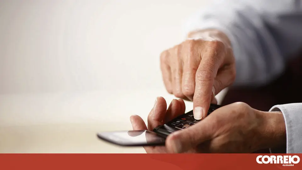 Family diverts one million euros through fake banking messages in Gaia