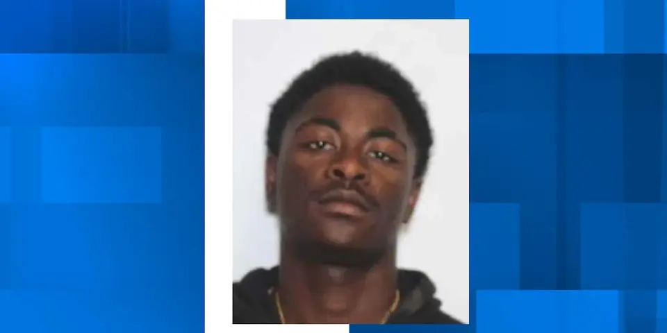 Georgetown County manhunt for attempted murder suspect Dy'Qarius Armstrong