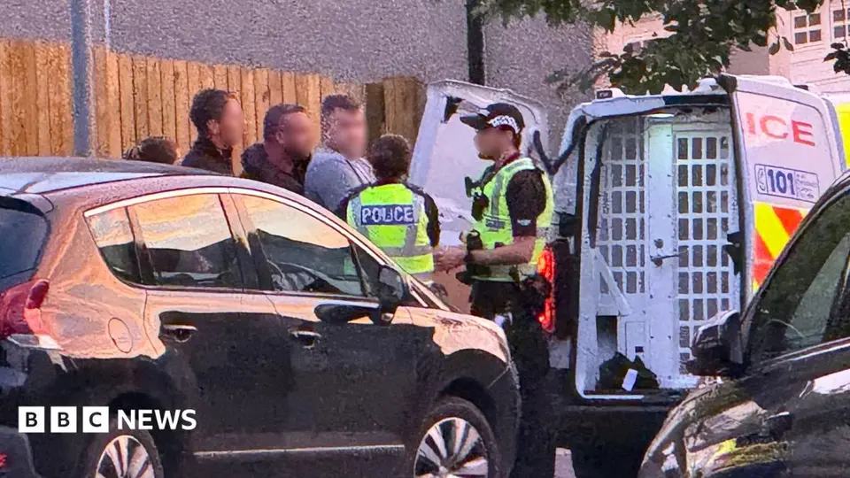 Glasgow crime boss Steven 'Bonzo' Daniel arrested in dawn organised crime raid